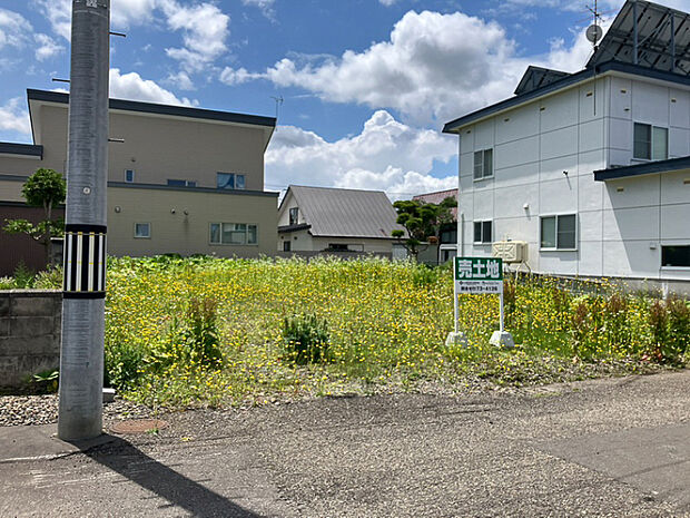 【【現地写真】】現地は更地のため、解体費用を抑えられます。即日引き渡しにも対応しており、スムーズにご計画を進めていただけます。
(2026年6月撮影)