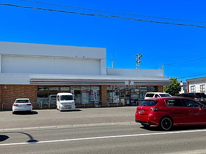 セブンイレブン新琴似5条店 160m(徒歩2分)
