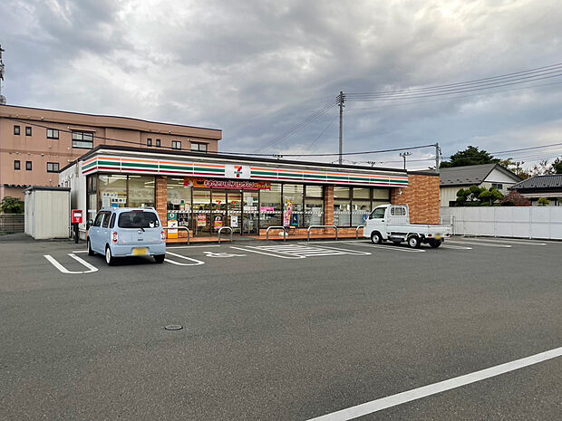 セブン-イレブン 奥州水沢中学校前店(約400m)