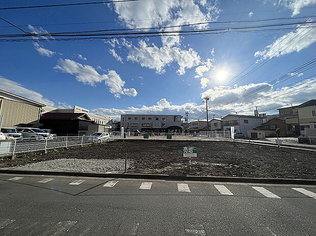 【【現地写真】】JR一ノ関駅から徒歩13分に位置する55坪の全２区画！角地で日当たりも良好です。
（2022年9月撮影：解体後更地渡し）