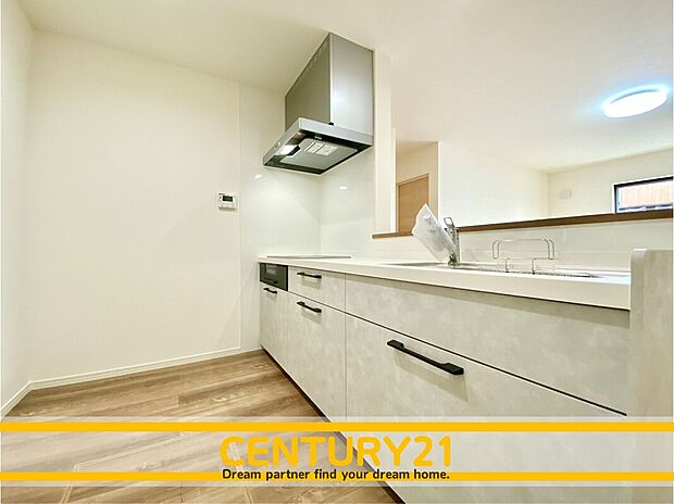 ■キッチン■
~他も気になる物件があれば合わせてご案内させていただきます~