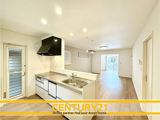 ■キッチン■
~他も気になる物件があれば合わせてご案内させていただきます~