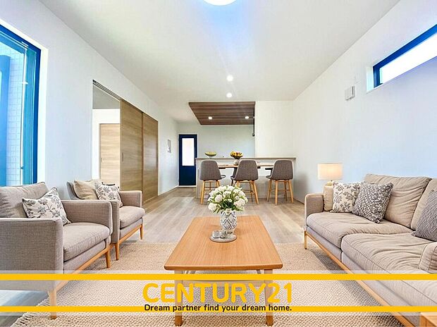 ※家具・CG加工はイメージです。販売価格等には含まれません。
■■憩いのリビング■■
リビングとダイニングの空間機能を活かし、巧みに使い分ける発想が、ライフスタイルに新しいゆとりをもたらします。