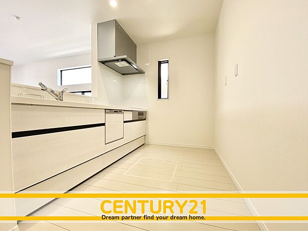 同一建築会社の他現場写真 ～現地＆完成物件もご案内可能です～
