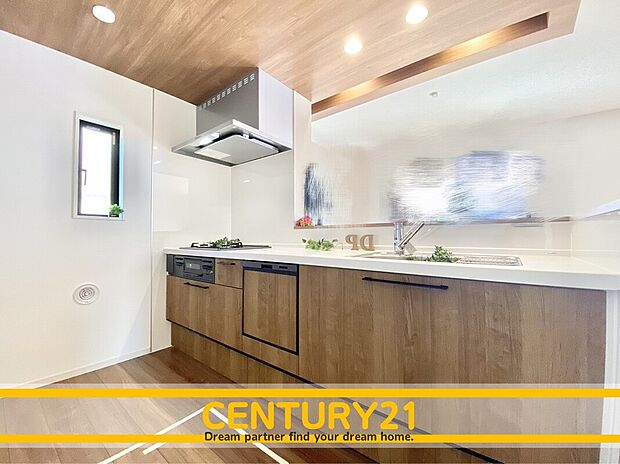 同一建築会社の他現場写真 ～現地＆完成物件もご案内可能です～
