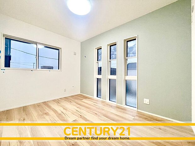 ◆同一建築会社の他現場写真◆
現地&同一施工会社の完成物件もご案内可能です。