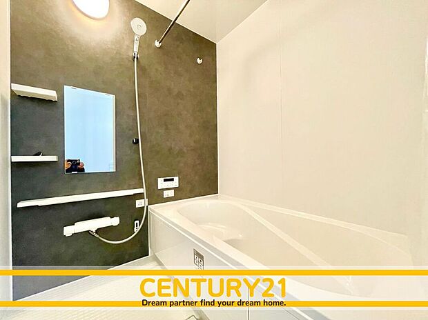 ◆同一建築会社の他現場写真◆
現地&同一施工会社の完成物件もご案内可能です。