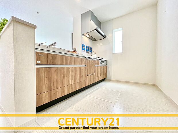 ◆同一建築会社の他現場写真◆
～現地＆同一施工会社の完成物件もご案内可能です～