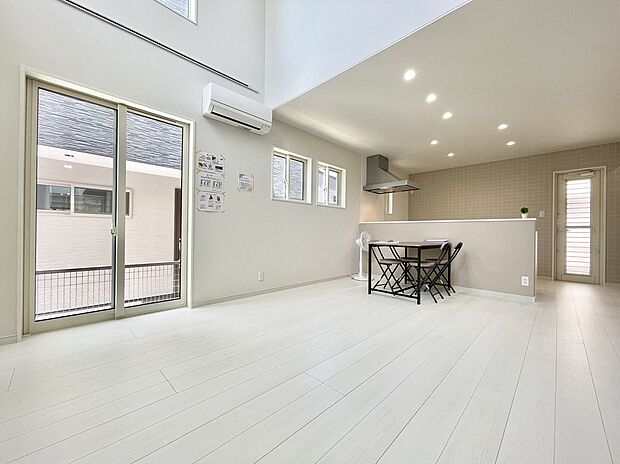 【~「これから見れますか」とお気軽にお問合せ下さい~】■LDK■