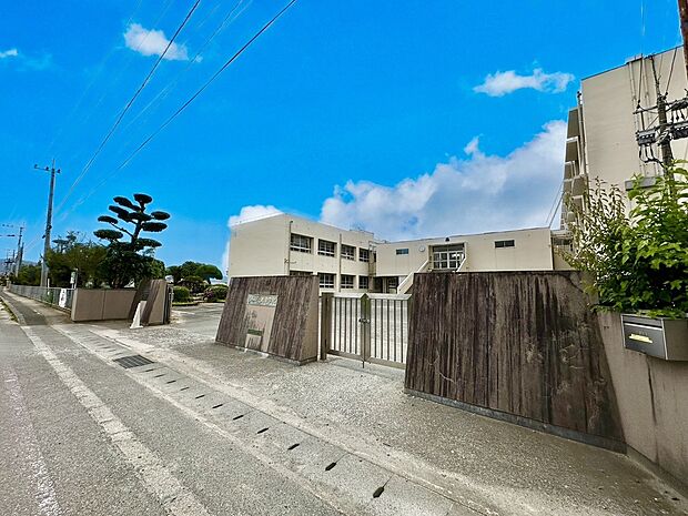 久留米市立北野中学校　（約2,000m）