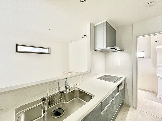 【~「これから見れますか」とお気軽にお問合せ下さい~】■カウンターキッチン■