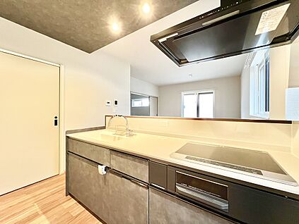 ～「これから見れますか」とお気軽にお問合せ下さい～