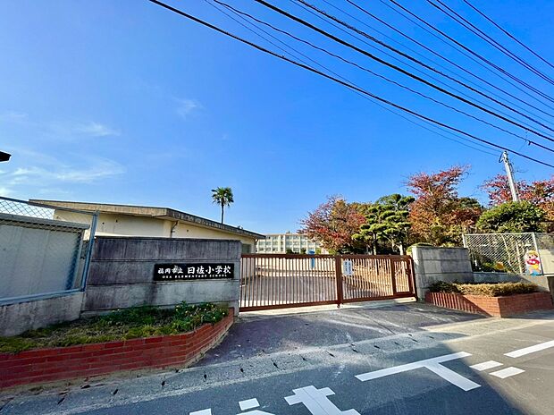 福岡市立曰佐小学校（約1,187m）