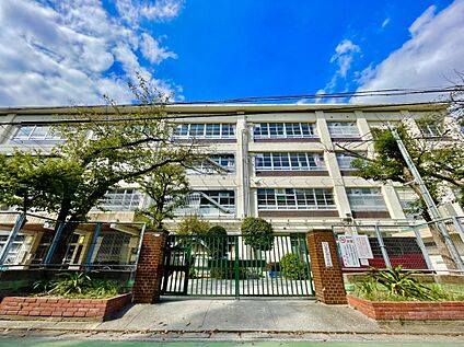 福岡市立西花畑小学校 1100ｍ