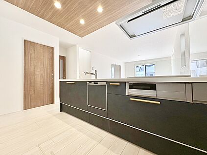 ～「これから見れますか」とお気軽にお問合せ下さい～