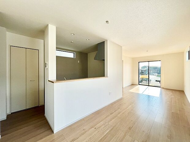 【~「これから見れますか」とお気軽にお問合せ下さい~】同一建築会社の他現場写真