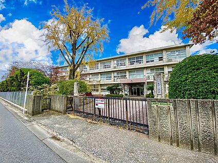 粕屋町立大川小学校 1100m