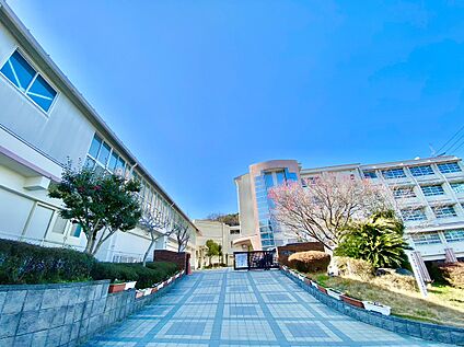 久留米市立良山中学校 1757ｍ