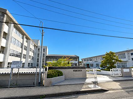糸島市立前原中学校 1100m