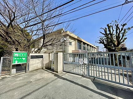 筑紫野市立筑山 中学校 1532ｍ