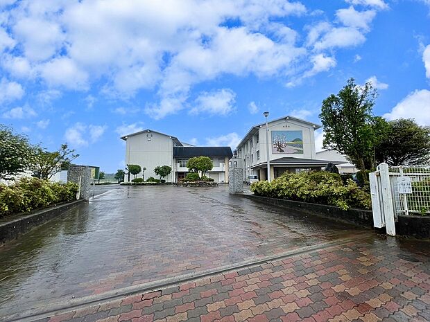 久留米市立宮ノ陣中学校（約1,621m）