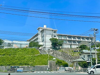 北九州市立浅川中学校 1300m
