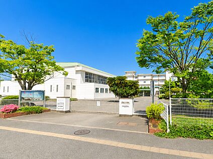 糸島市立前原小学校 400m