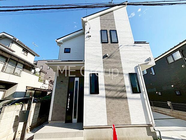 たっぷりの陽光と心地よい風が舞い込む住まい