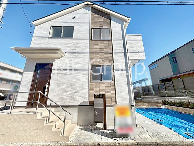 上質感あふれる外観デザイン。魅力の住まいを実現。