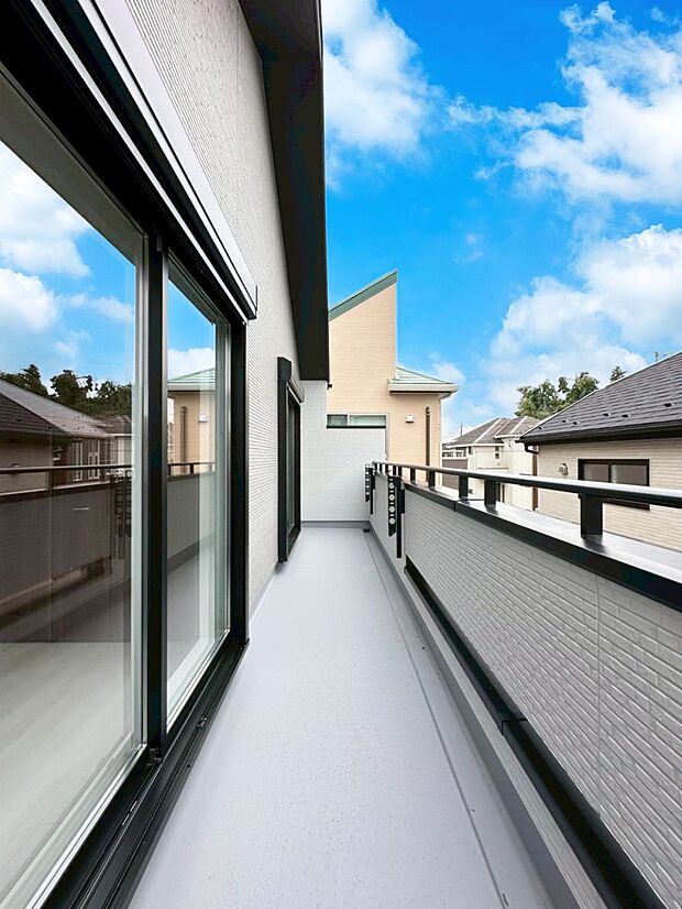 【バルコニー】風通しの良いバルコニー