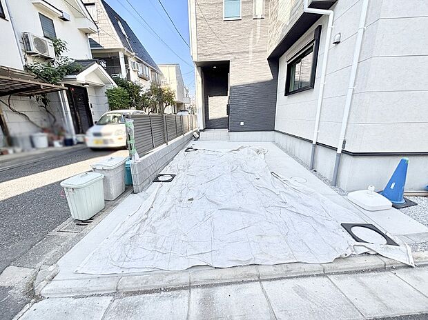 【駐車場】生活に欠かせない駐車スペース。