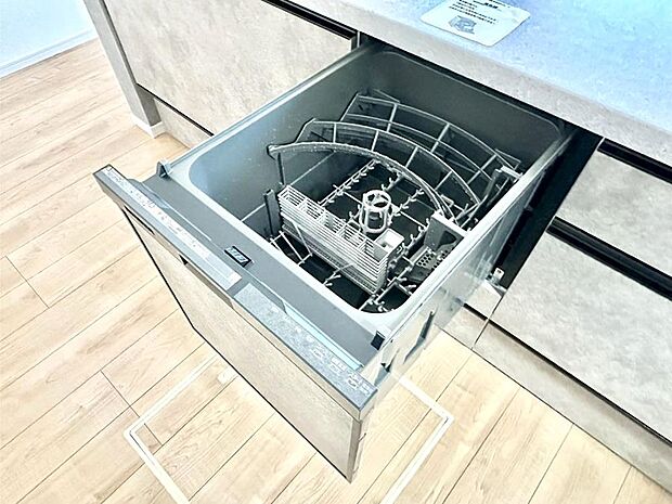 【食洗機】面倒なお片づけは食洗機にお任せ!家事の負担が減って、時間にも気持ちにもゆとりができます。