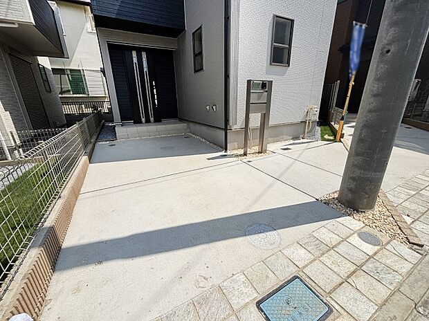 【駐車場】生活に欠かせない駐車スペース。  