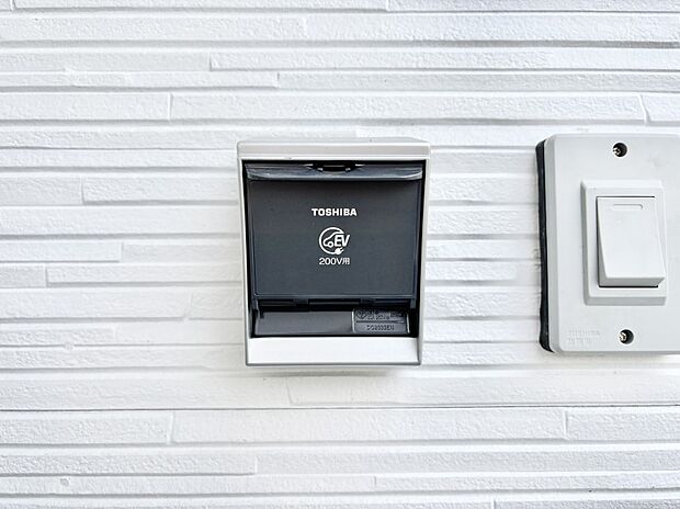 【その他現地】ＥＶ充電用屋外コンセント 。