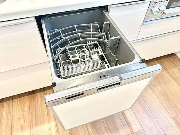 【食洗機】面倒なお片づけは食洗機にお任せ!家事の負担が減って、時間にも気持ちにもゆとりができます。