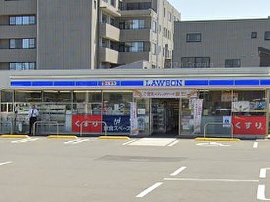 ローソン 新所沢清和病院前店（約700m・徒歩9分）