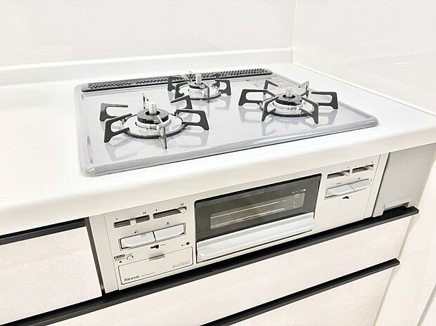 【その他設備(ビルトインコンロ)】毎日のお料理に大活躍!3口コンロ・グリル付きのビルトインコンロ。