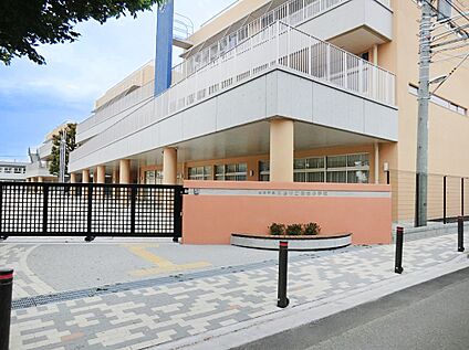三鷹市立東台小学校 600m