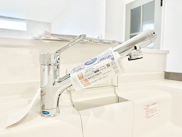 【蛇口一体型浄水器】いつでも清潔なおいしいお水を。一つの水栓で水道水と浄水を使い分け。