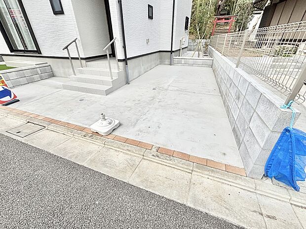 【駐車場】生活に欠かせない駐車スペース。