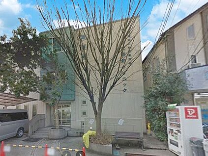 和光駅前クリニック 1300m(17分)