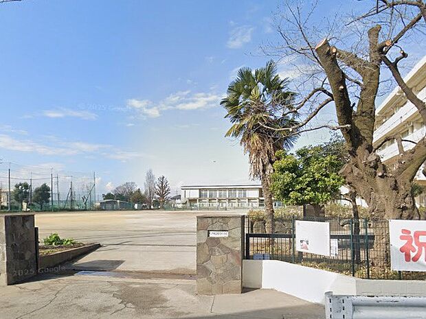 所沢市立南陵中学校（約560m・徒歩7分）