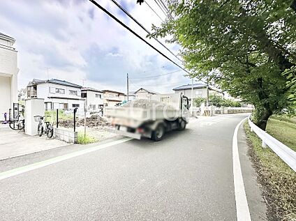 前面道路含む現地写真