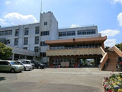 新座市立野寺小学校 800m