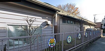 りんどう幼稚園 610m