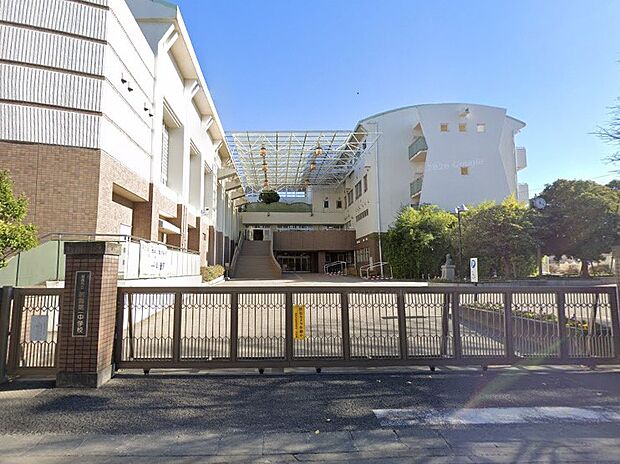 朝霞市立朝霞第一中学校(約1,400m)