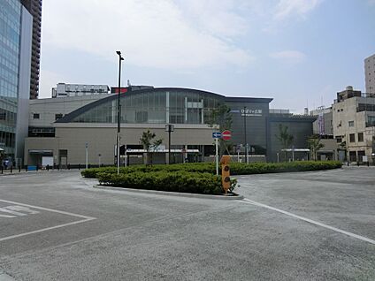 ひばりヶ丘駅 1900m(24分)
