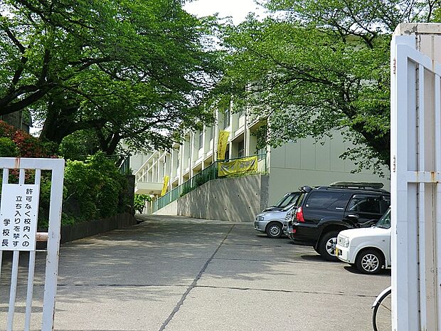 所沢市立山口中学校（約1,100m）