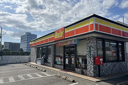 デイリーヤマザキ粕屋駕与丁店 555ｍ(徒歩7分)