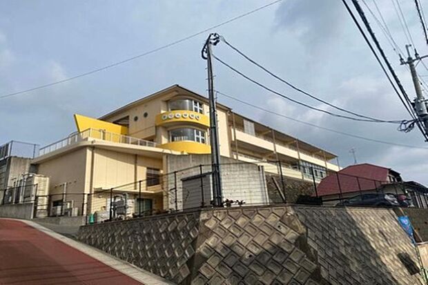 きりん幼稚園（約571m）